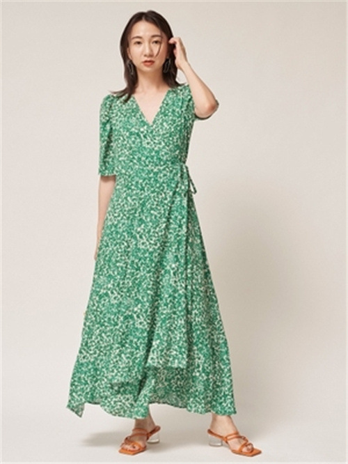 Fubail / ヴィスコースフラワープリントワンピース 入金確認後4